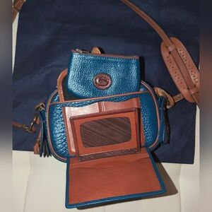 "Dooney & Bourke" Vintage "AWL, Small Kilty" Comes w/All ItsOriginalAccessories!